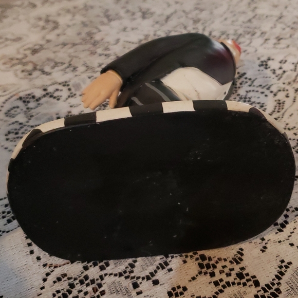 Wine Bottle Display Holder Figure Man Sculpture. - Picture 7 of 8